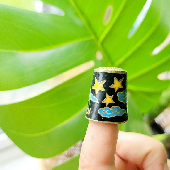 Vintage Moon Stars Night Sky Benidorm Thimble - Picture 2 of 11